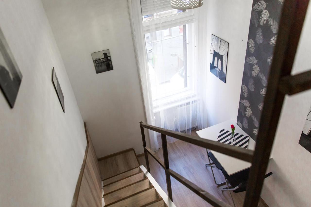 Modern Budget Lofts In The City Centre Budapeste Exterior foto
